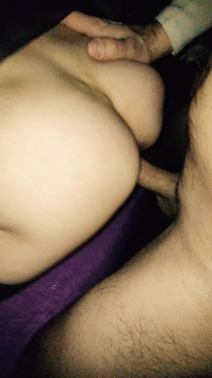 Hotlia: Porno casa amatoriale