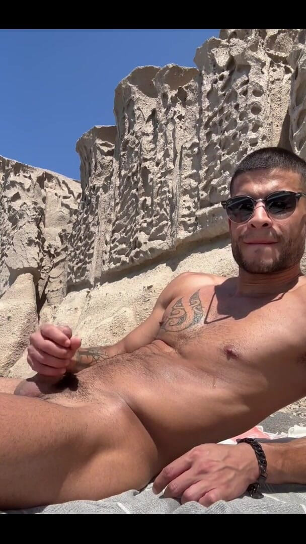 Giopilos: Vill du gå med mig på stranden?