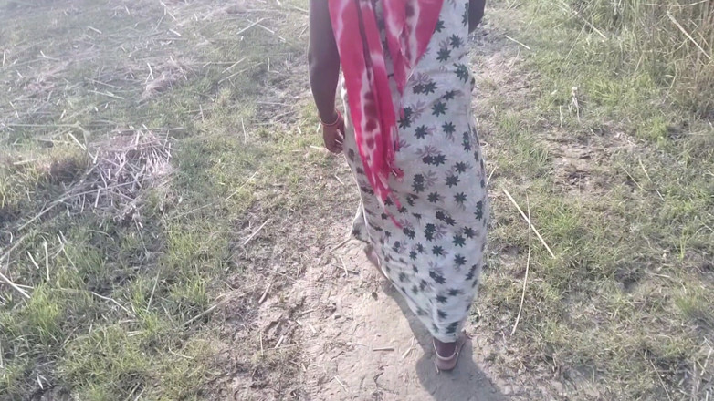 Sania: Khet Mein Lekar Apna manželka ko din mein otevřené sexuální...