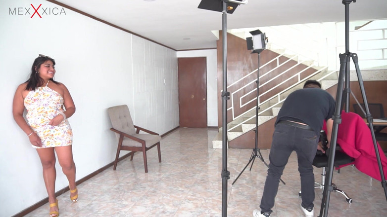 Mexxxica Puebla: The Photographer Just Wanted to Fuck My Delicious Ass