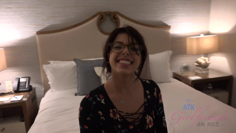 ATK Fans (Girlfriends): Virtueller urlaub in Sarasota mit Gina Valentina teil 1