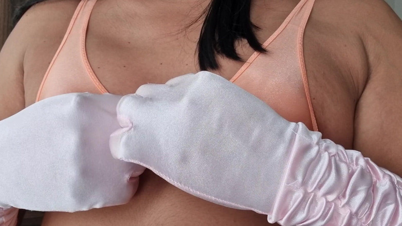 Only bras: Mi Pequeno Brasier De Entrenamiento Sin Copas Ni Relleno