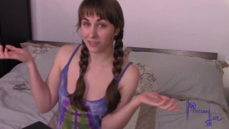 Princess Leia: Stepbrother's taboo bargain