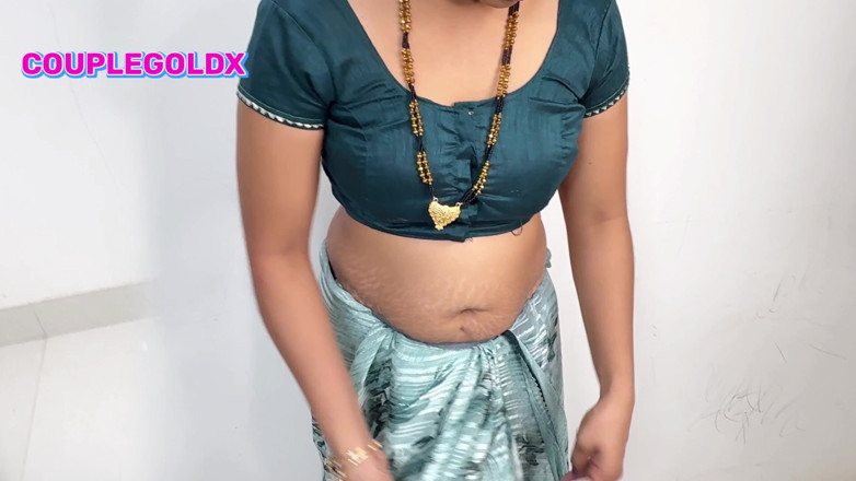 Sexy Komal: Komal为500过夜