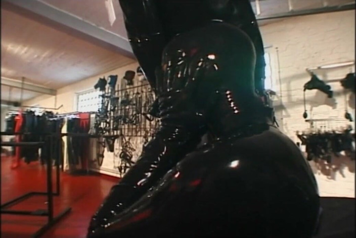 Absolute BDSM films - The original: Masked and dominated