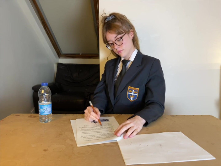 PeachyPoppy: Accidentally wet myself in detention