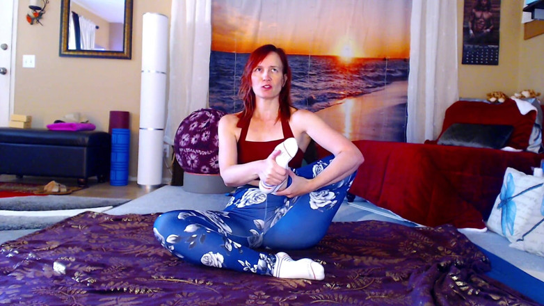 Aurora Willows: Ssquats und splitt yoga