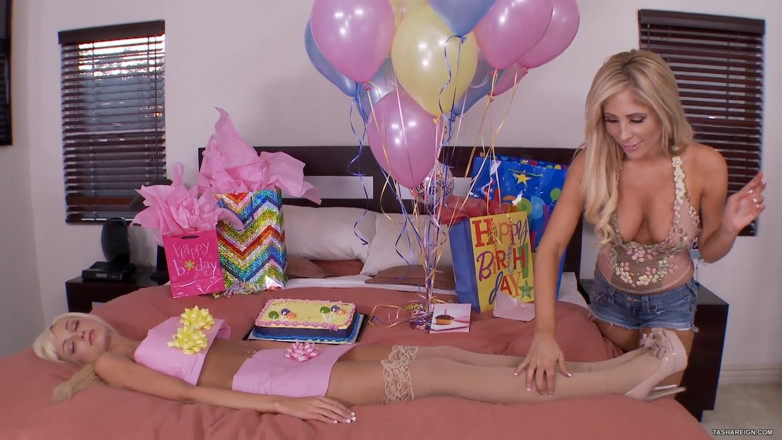 Tasha Reign official studio: Tasha Reign fucks Rikki Six on her birthday!