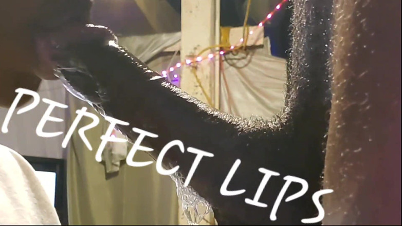 MS Perfect Lips: Le labbra perfette gli hanno fatto sbattere forte il seme!...
