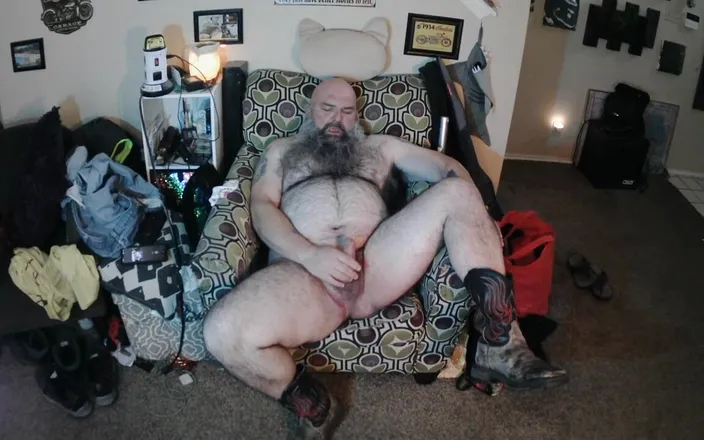 Monk3yMing0: Furry Bear Monk3yming0 with My Thick Legs Spread