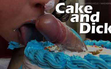 Macabreink: Oda arkadaşıma sürpriz pasta