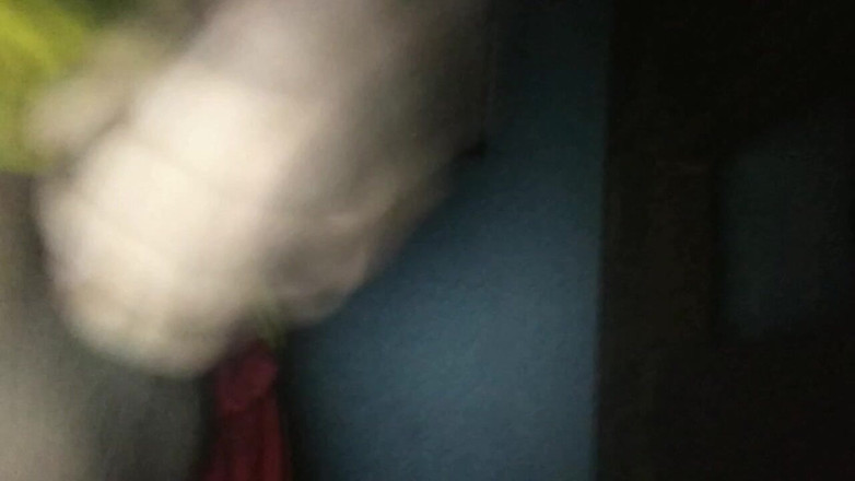 AlexAlejandro13: Я сквиртую со спермой