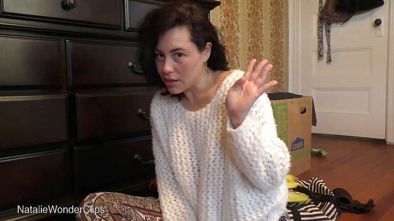 Natalie Wonder: Maat koningin stiefzus neemt geen nee voor antwoord en neemt...