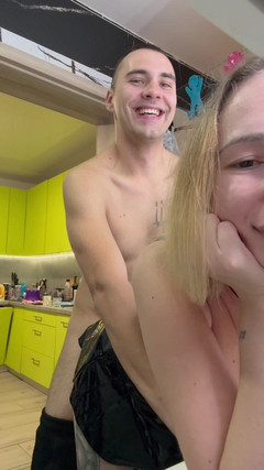 BlondieCat: Unter ziemlich tief