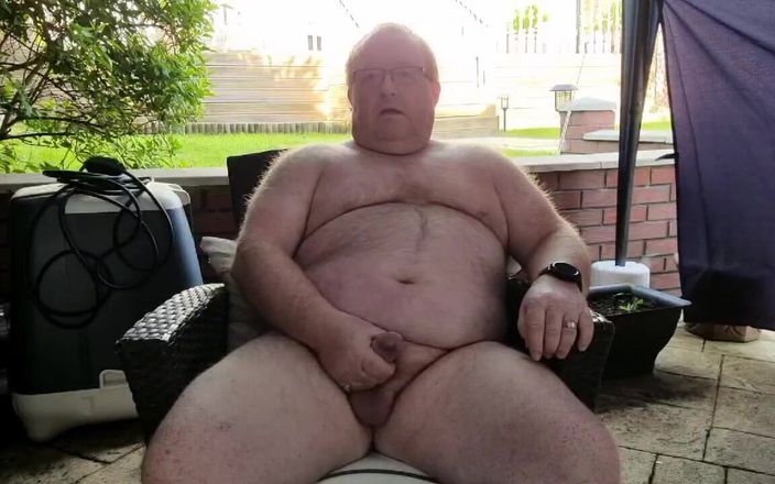 Daddysmudge: Papà si masturba all'aperto e viene