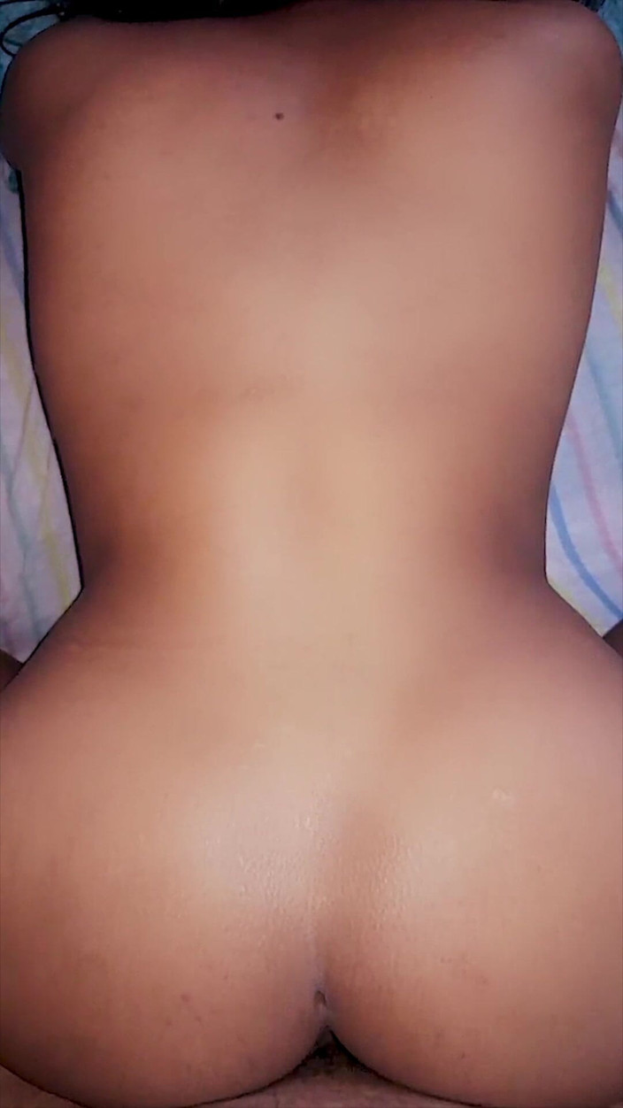 Susyzuperpete: 출근하기 전에 남친과 섹스하는 맛있는 아침
