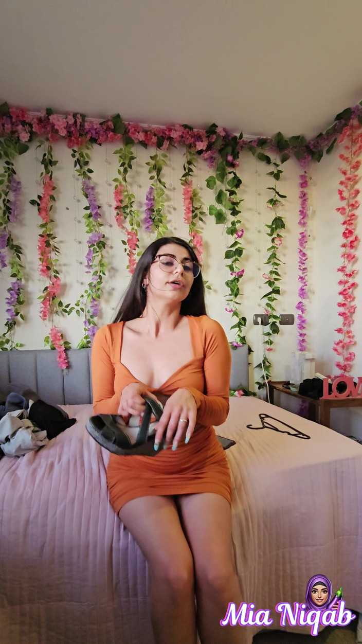 MiaNIqab: 96. Ik Bereid Mezelf Voor Op Een Daten Met Je...