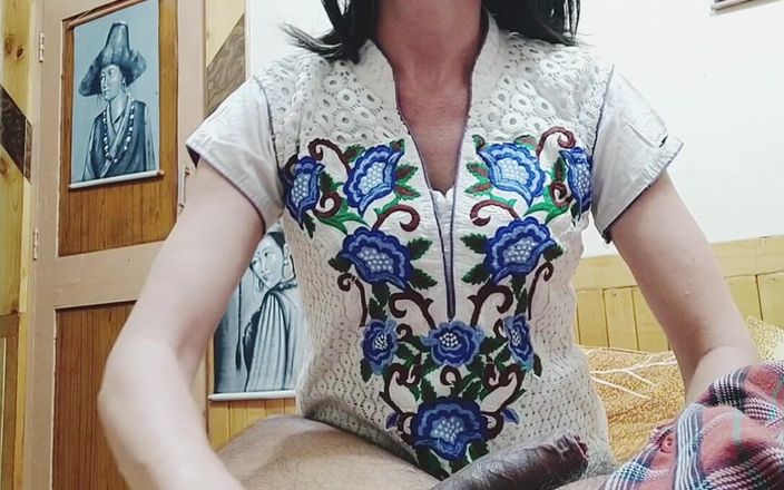 Bolly Karma: Sie ist eine liebesmaschine