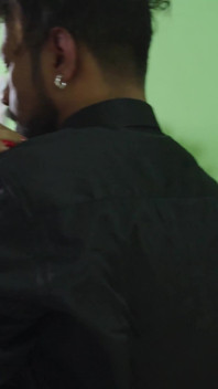 Desi Erotic Adik tiri miang mahukan seks kasar tegar daripada abang tirinya apabila ibu bapa tiada di rumah ( filem penuh )