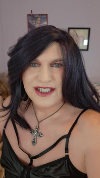 I Enjoy S&m and I Enjoy Giving Oral Sex!