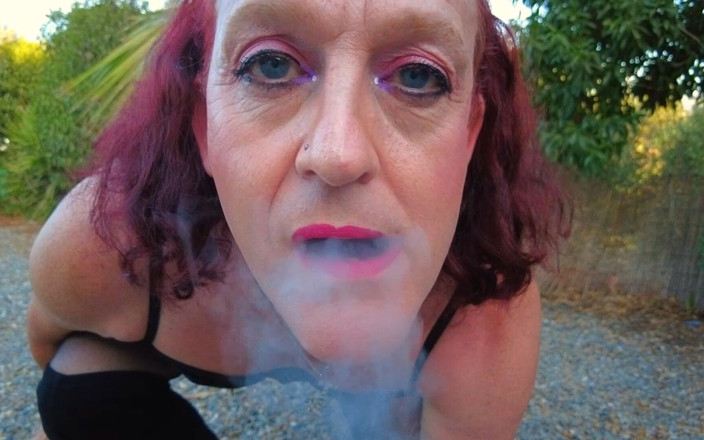 Mistress Jodie May: Room Mate Booty Call