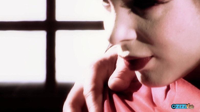 Zizi Vids: It Might Just Be Geisha Cosplay but It Still Feels...