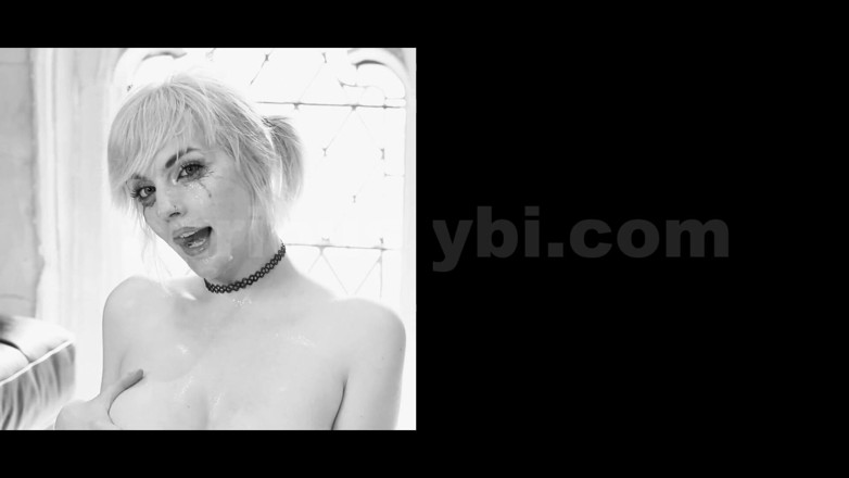 Curiously Brit Bi: Impara a ingoiare il suo sperma caldo