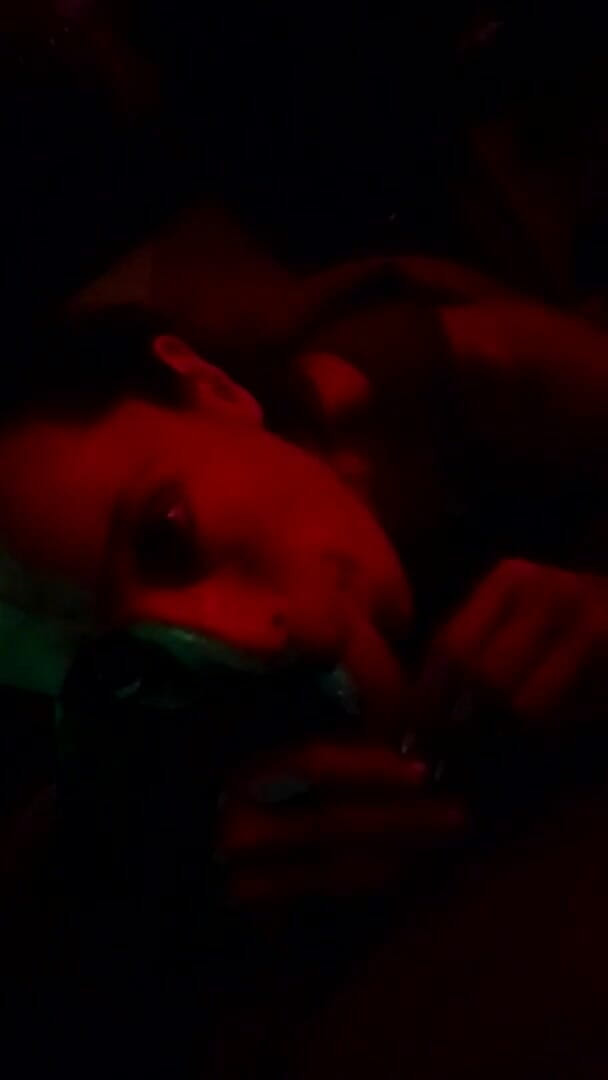 Marian sofar: Marianahothot te hace la paja und te la chupa