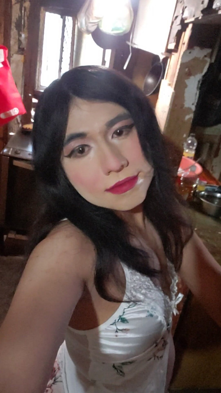 Laura1929: 어린 미녀