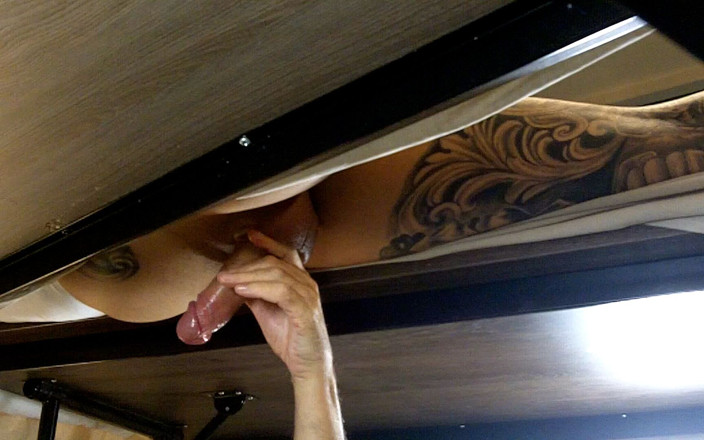 laszinaszi2: Memerah Susu Johnny 50.1