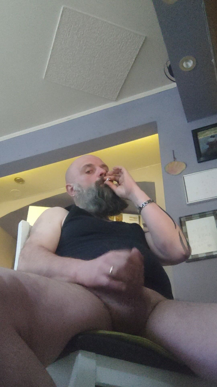 Wanker: 自慰我的大鸡巴