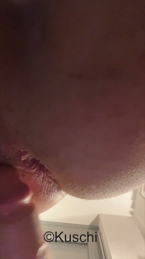 FickMichHart2: Playing with Dildo on the Sofa