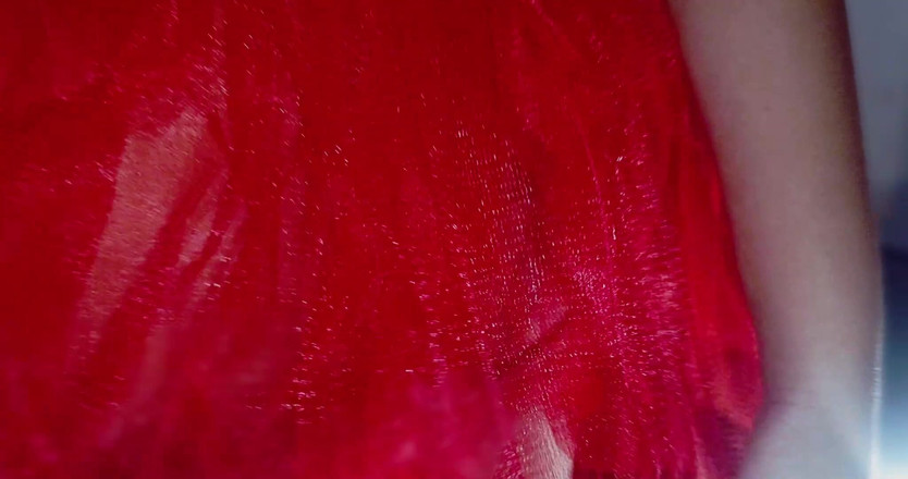 PABLO N3GROBAR: Диявол у червоній сукні в кімнаті