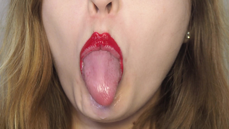 BustyVic: 你会对我的嘴巴做什么