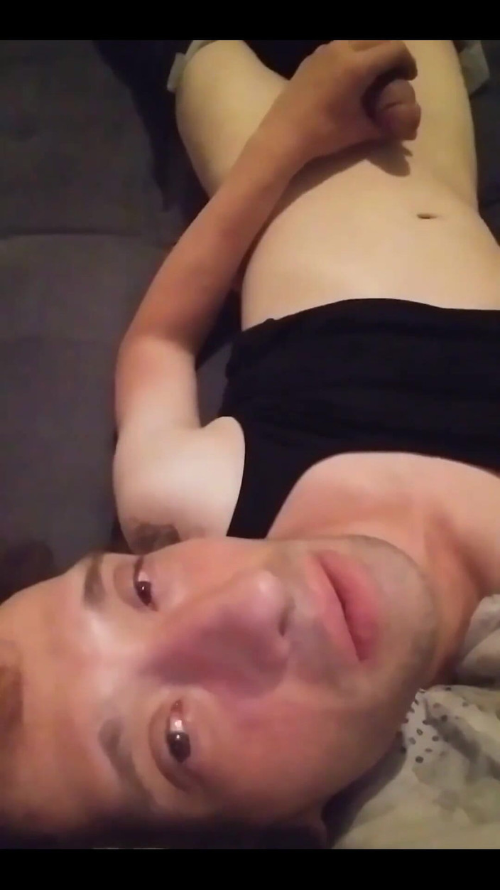 LilTaste: masturbare