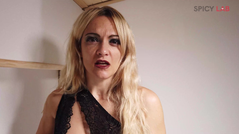 Spicy Lab Production: Anal kaltak, taşak ezici ezici itaat ve ateşli orta yaşlı...