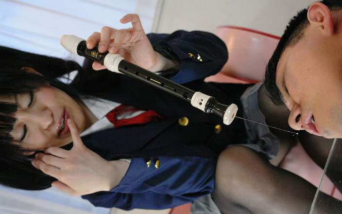 Fetis JP: FETIS příliš mnoho fetiš scén komprimuje verzi Saliva (mix-01/FETIS. JP)