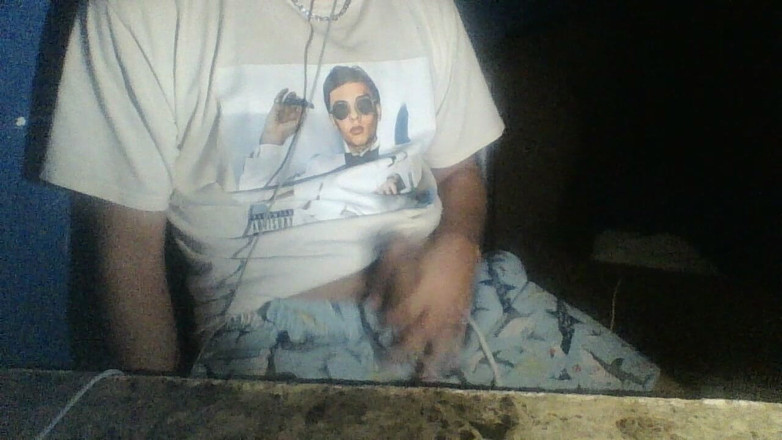 AlexAlejandro13: Yüzüme ve aletime bak