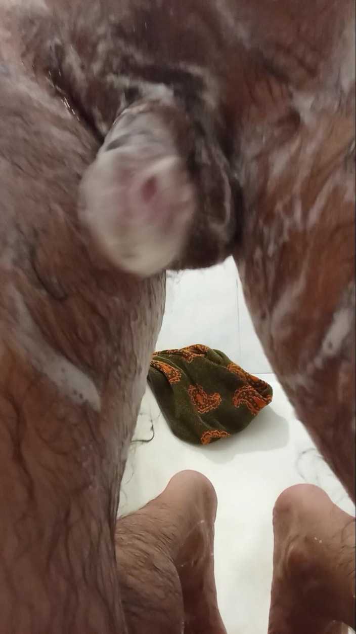 Pandora-DVA: Solo Beautiful Big All in Foam, Unpleasant Hand Masturbation!