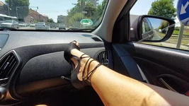 Eu peguei uma milf sexy no parque para uma festa de sexo