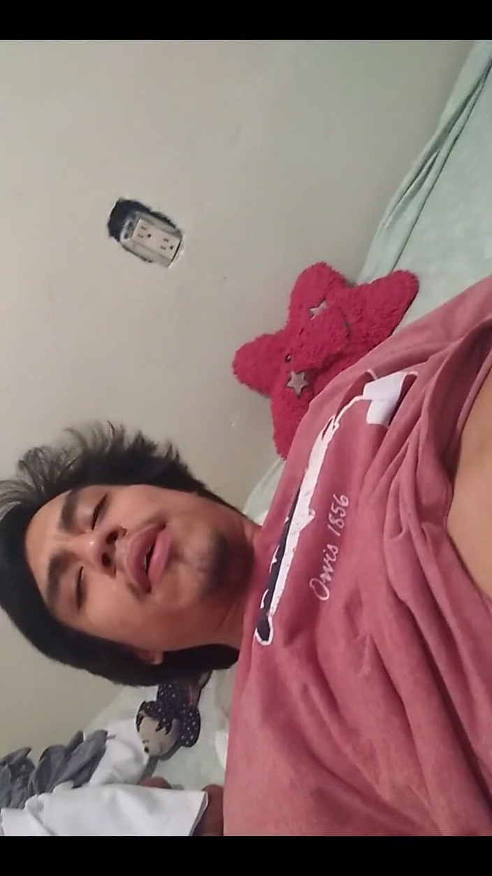 AlexAlejandro13: Trávit tuto žhavou noc se mnou