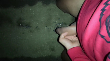 Idmir Sugary: Tak nadržená, že se vystříkám téměř okamžitě jen semi tvrdým pérem...