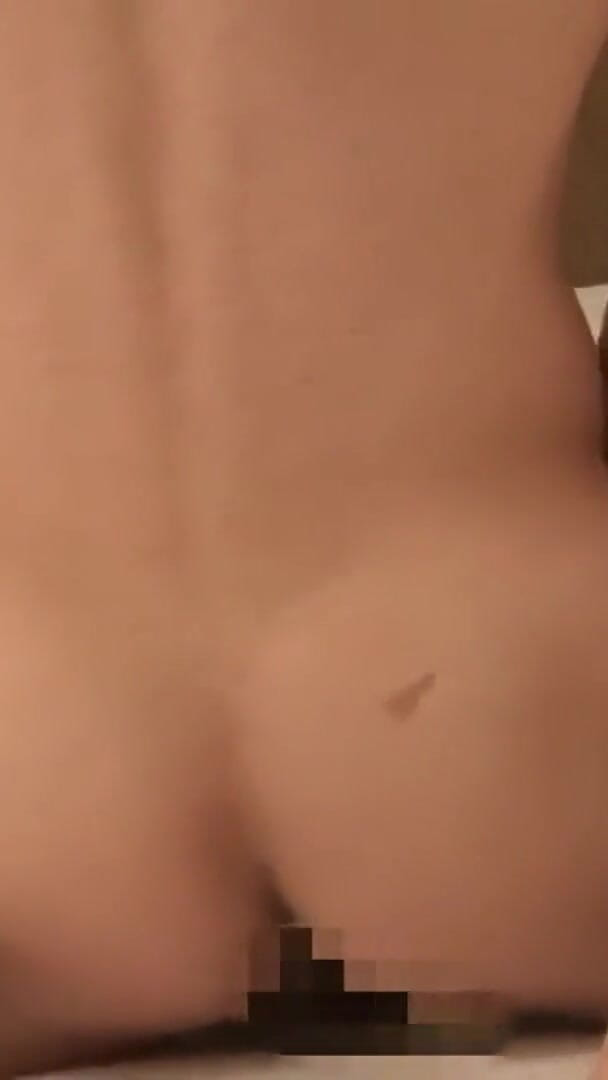 J Hentai Matings: Vrouw neemt een andere man zonder te weten dat haar...
