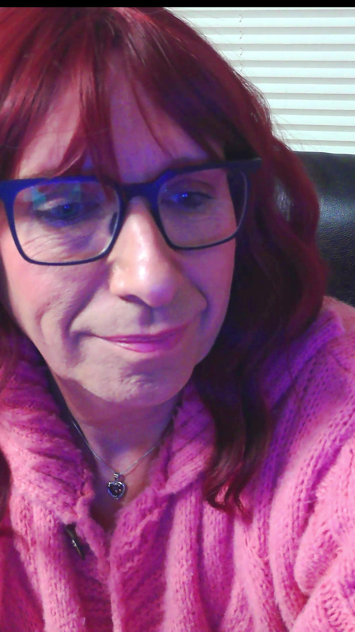 Fiona of Delights: Lelaki Juga Mempunyai Pepek Sebenar