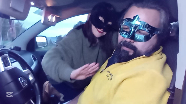 Mois Fantasys: Face slapping in the Car