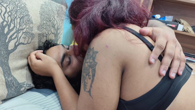 Vaigavarun45: Girl Play with Penis She Kisses Boy Lips Then Boy...