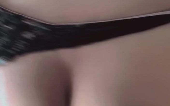 Rozebell: La piccola e sexy cameriera francese asiatica ladyboy rozebell viene...