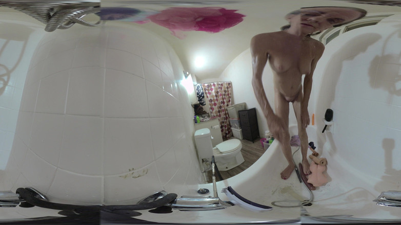 Lizzy Yum: Liz Young VR, octobre 2025, masturbation n° 11