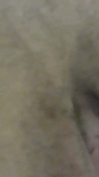 Bouffage de chatte sous l'eau