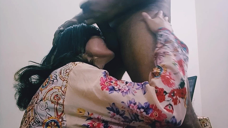 Bolly Karma: Berseronok super dengan cinta